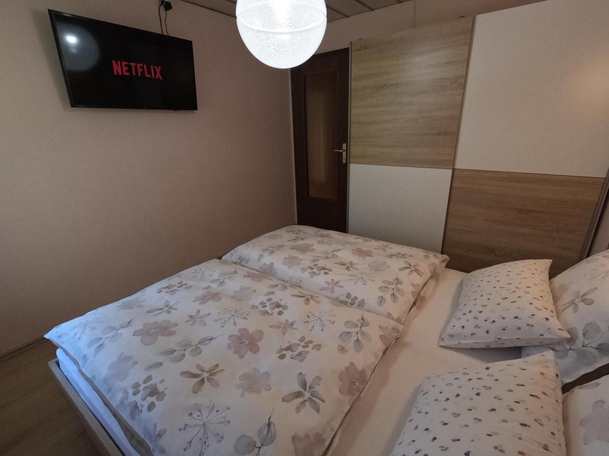 Holiday Home Forest Peace, Lavrovec Hlevni Vrh Bagian luar foto