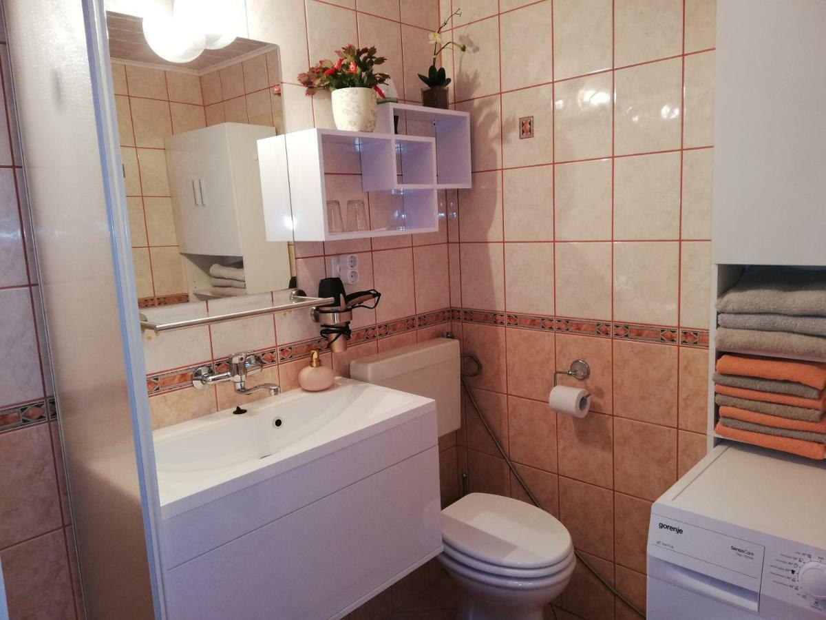 Holiday Home Forest Peace, Lavrovec Hlevni Vrh Bagian luar foto